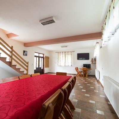 Casa Georgiana Gabriel 1028